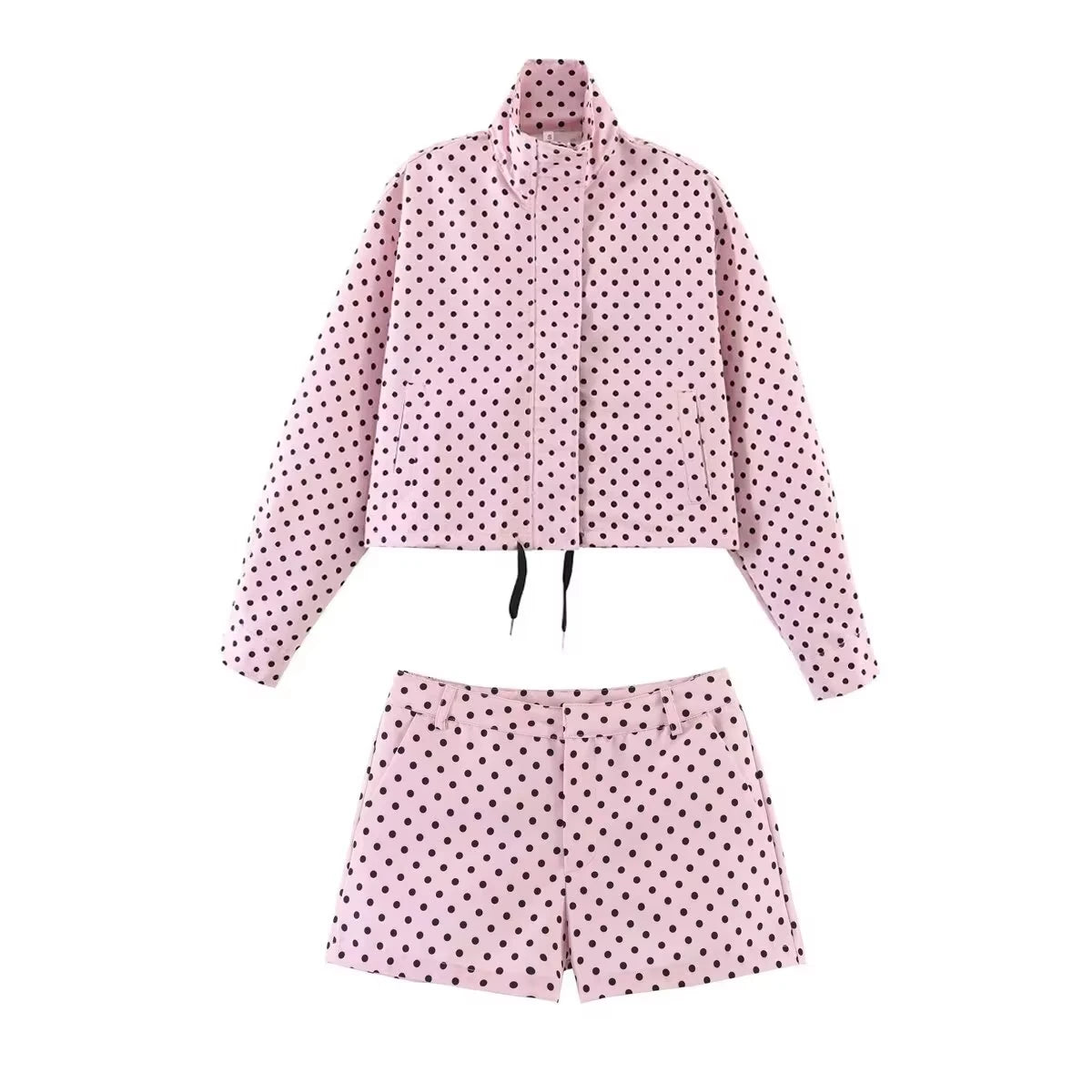 Conjunto Campera con Lunares y Short Cuello Alto